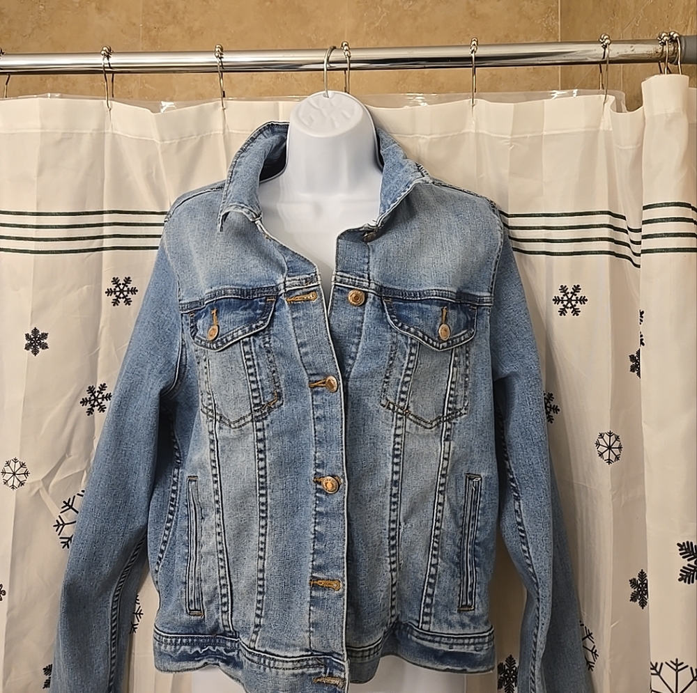 Denim jacket forever 21